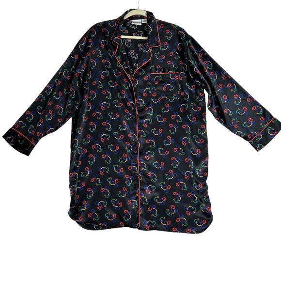 Disney world Mickey Mouse pajama sleep lounge shirt size xtra large women’s - Picture 6 of 8